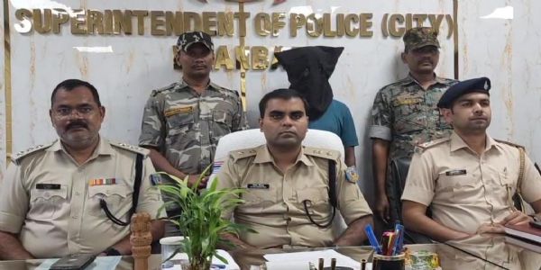 एसएससी-सीजीएल परीक्षा में डिजिटली चोरी करता पकड़ा गया एक अभ्यर्थी