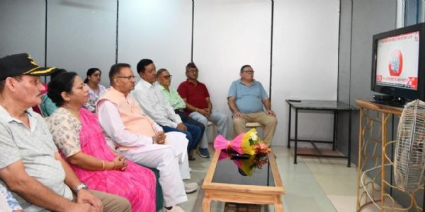 मंत्री जोशी ने मसूरी विधानसभा के कलिंगा में मन की बात को सुनी