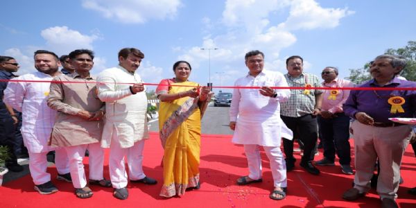 मुख्यमंत्री ने नंद नगरी से गगन सिनेमा तक 6 लेन फ्लाईओवर का किया लोकार्पण
