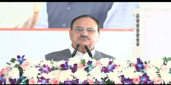 भाजपा दिल्ली प्रदेश कार्यालय के उद्घाटन समारोह को संबोधित करते जे पी नड्डा