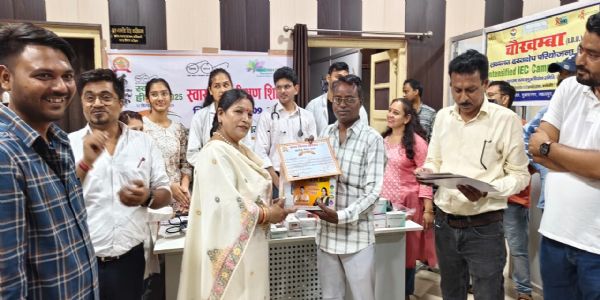 सेवा पखवाड़े के तहत नगर निगम में किया स्वास्थ्य जांच शिविर का आयोजन
