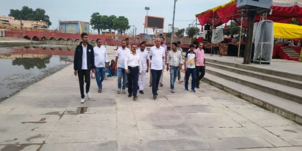 अवध विवि कुलपति ने दीपोत्सव स्थल का किया निरीक्षण