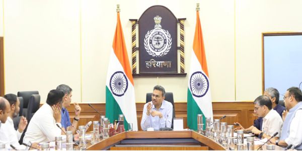 हरियाणा: पराली जलाने पर तीन किसानाें के विरूद्ध एफआईआर दर्ज