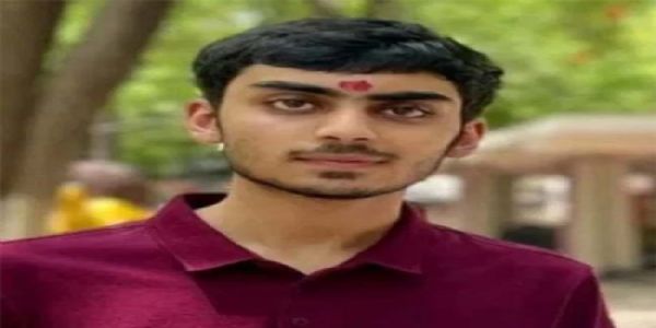 बिल्डर के बेटे ने खुद को गोली मारकर की आत्महत्या, पुलिस जांच में जुटी