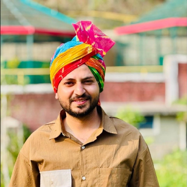 राहुल मंडयाल।