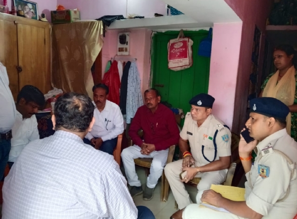 डीएलएसए के प्रयास से पारिवारिक विवाद का हुआ समाधान, कैंसर पीड़िता मां को मिलेगा सरकारी इलाज और परिजनों का साथ