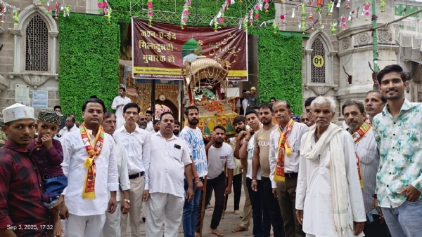 रैगर समाज ने धूमधाम से निकाली श्रीकृष्ण भगवान की रेवाड़ी शोभायात्रा
