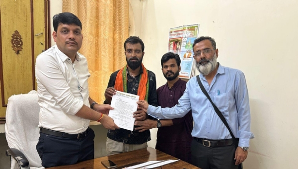 कोरबा : सर्व मुस्लिम जमात कोरबा ने जश्ने ईद मिलादुन्नबी की छुट्टी में संशोधन के लिए मुख्यमंत्री को ज्ञापन सौंपा