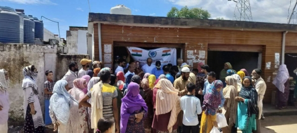 बाढ़ प्रभावितों के लिए गांधी ग्लोबल फैमिली ने लगाया तीन राहत शिविर