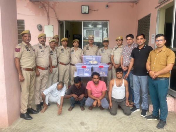 मंदिर से मूर्तियां चोरी करने वाले उत्तर प्रदेश गिरोह के चार बदमाश गिरफ्तार
