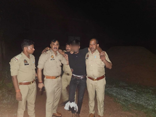 गिरफ्तार अभियुक्त