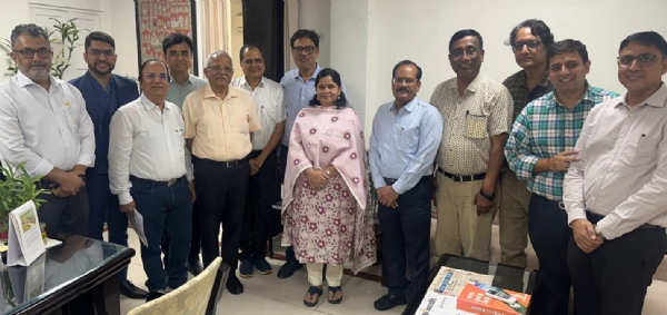 मंत्री खींवसर के निर्देश पर अधिकारियों के साथ हुई वार्ता के बाद अस्पतालों ने आरजीएचएस योजना में सेवाएं बहाल कीं