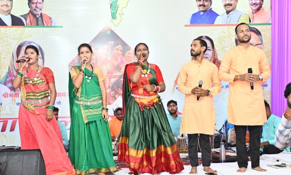 राजस्व मंत्री निवास में तीजा मिलन