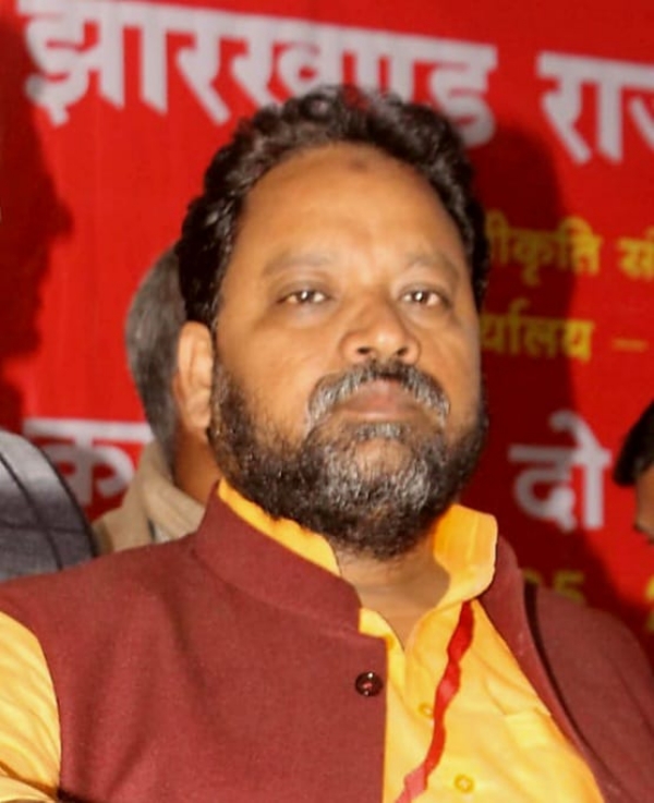 आदिल जहीर की फाईल फोटो