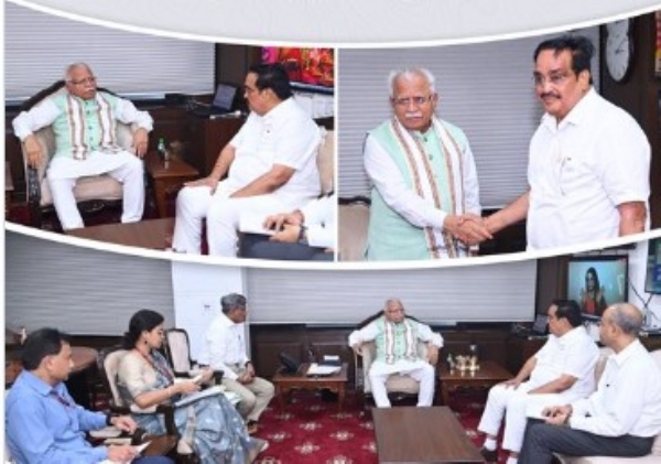 स्वच्छता ही सेवा अभियान को जनआंदोलन बनाने के लिए मनोहर लाल ने की सीआर पाटिल के साथ बैठक