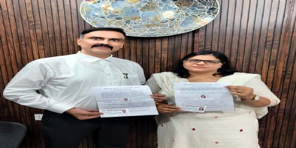 हिसार : पानू दंपति ने महाराजा अग्रसेन कॉलेज में किया देहदान