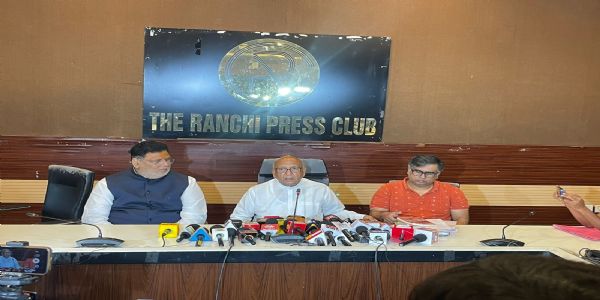 सारंडा वन क्षेत्र का अस्तित्व समाप्त करना चाहती है हेमंत सरकार : सरयू राय