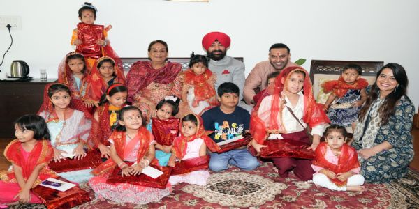 राज्यपाल ने किया कन्या पूजन, राज्य के लिए मांगी सुख-समृद्धि