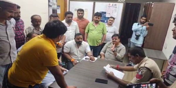 ईडी अधिकारियों के खिलाफ कांग्रेस कार्यकर्ता ने लगाया आरोप, थाने में शिकायत