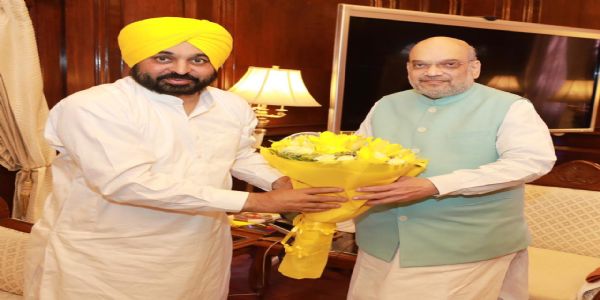 मोदी सरकार पंजाब के बाढ़ प्रभावितों के साथ कंधे से कंधा मिलाकर खड़ी है : अमित शाह