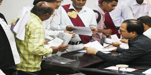 पीएम आवास की स्वीकृति मिलने के बाद भी नहीं मिली काेई राशि , कलेक्टर ने दिए जांच के निर्देश