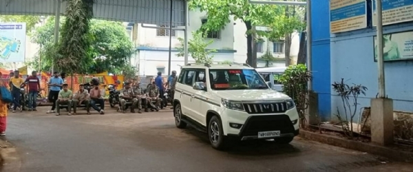 पुलिस कर्मी