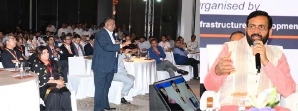 फोटो : गुरुग्राम में आयोजित कार्यक्रम में उद्योगपतियों से संवाद करते हुए।