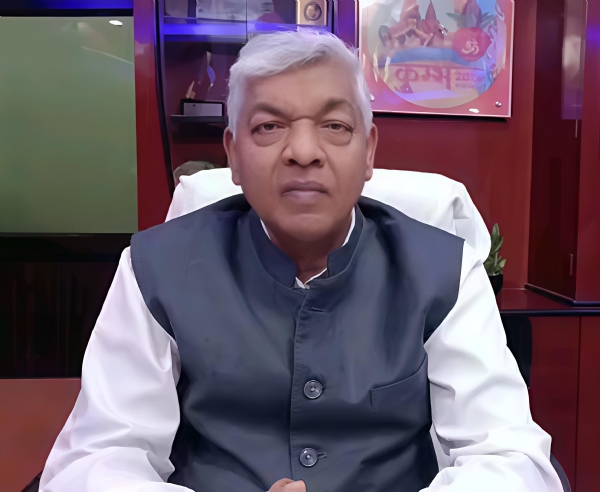 पूर्व प्रधानाचार्य डॉ.एस.पी.सिंह का छाया चित्र