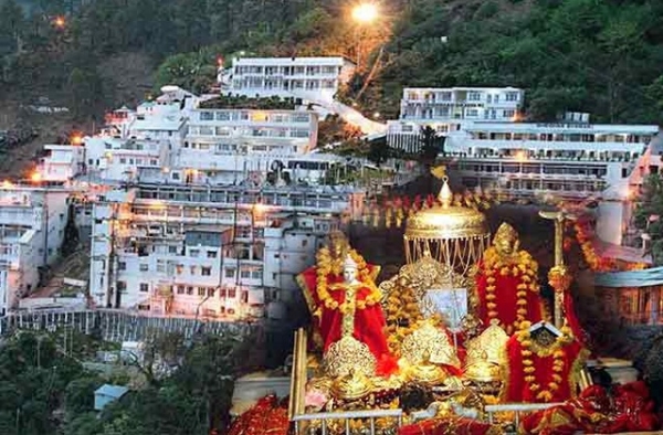 माता वैष्णो देवी गुफा मंदिर (फाइल फोटो)