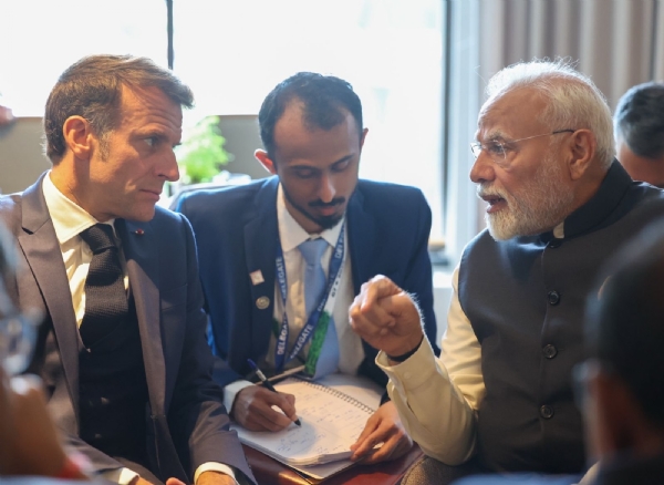 प्रधानमंत्री मोदी और राष्ट्रपति मेक्रों  (India France)