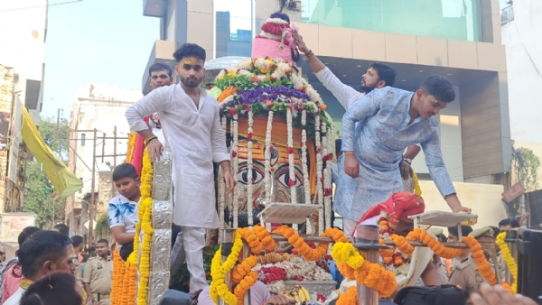 बाबा लाट भैरव की निकली  बारात