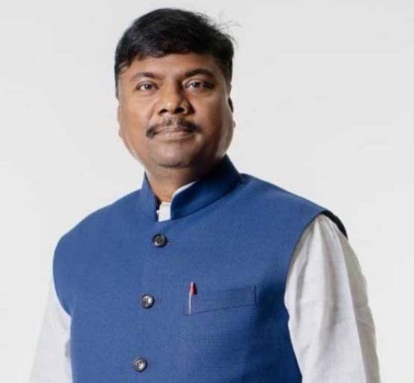 मंत्री केदार कशयप
