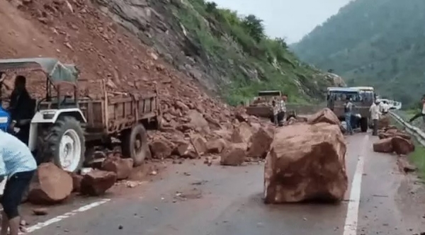 उदयपुर में लैंडस्लाइड