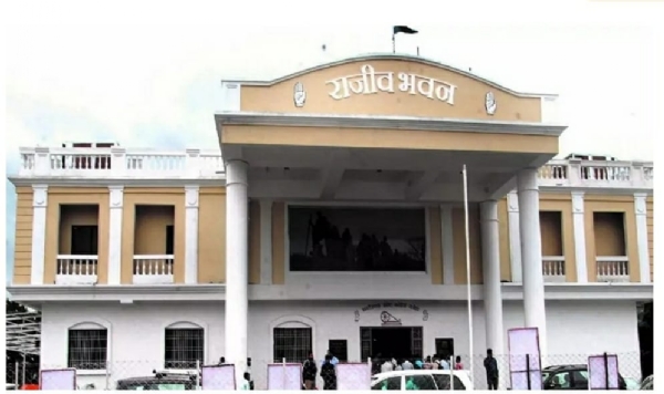 ईडी की टीम पहुंची प्रदेश कांग्रेस कार्यालय राजीव भवन