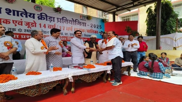 गुनाः 69वीं राज्य स्तरीय शालेय क्रीड़ा प्रतियोगिता का शुभारंभ