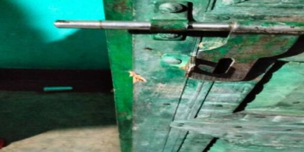 वाहन से आए डकैतों ने लाखों की संपत्ति लूटी