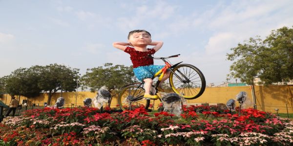 अहमदाबाद इंटरनेशनल फ्लावर शो–2026 का शुभारंभ