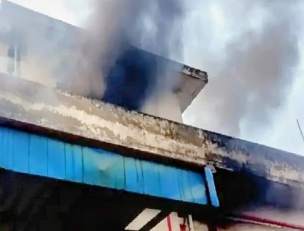 पानीपत सेक्टर 25 स्थित टेरी टॉवल फैक्ट्री में आग