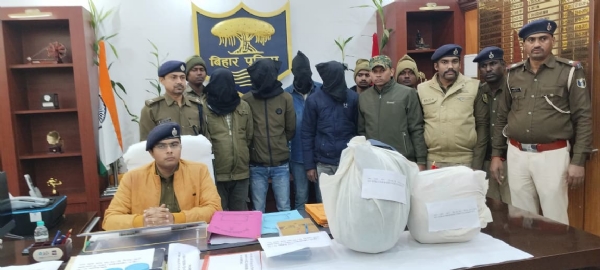 गिरफ्तार अभियुक्त