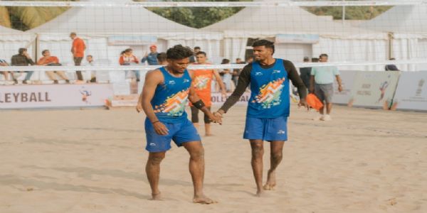 तमिलनाडु की बीच वॉलीबॉल जोड़ी भरत और राजेश