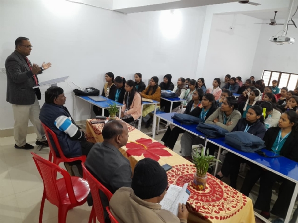 हिंदी दिवस पर कार्यक्रम