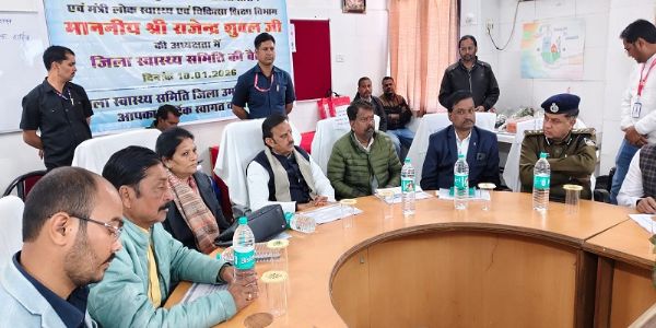 मप्रः उप मुख्यमंत्री शुक्ल ने दिए मरीजों को बेहतर स्वास्थ्य सुविधा उपलब्ध कराने के निर्देश