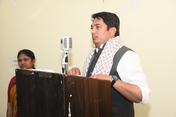 सामाजिक न्याय एवं अधिकारिता मंत्री अविनाश गहलोत