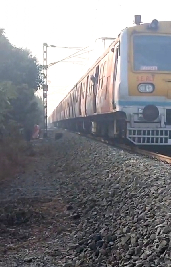 पांशकुड़ा–दीघा लोकल