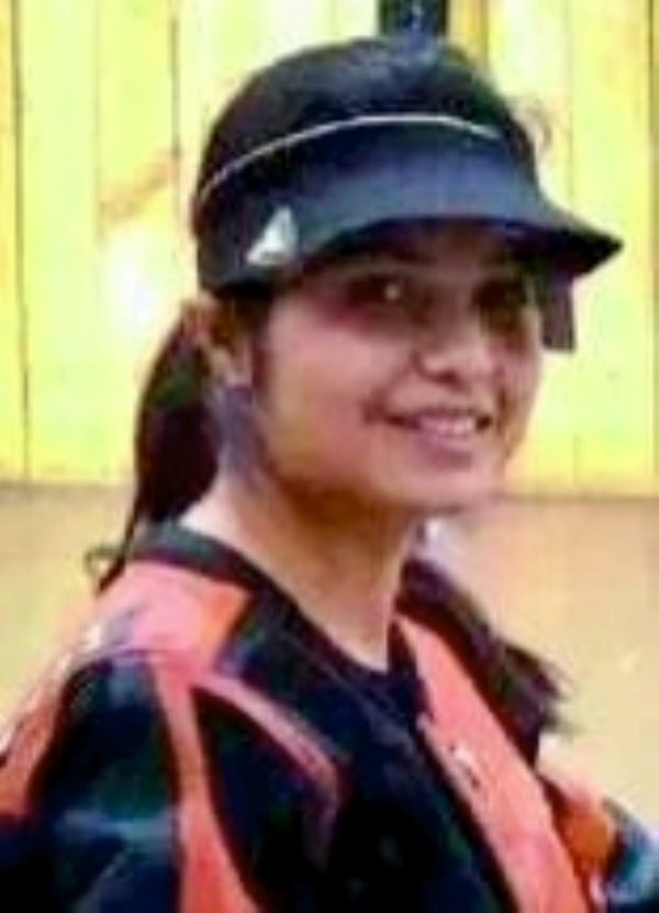 मुरादाबाद महानगर की होनहार निशानेबाज श्रद्धा रस्तोगी मुरादाबाद महानगर की होनहार निशानेबाज श्रद्धा रस्तोगी