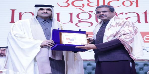 केंद्रीय शिक्षा मंत्री धर्मेंद्र प्रधान शनिवार को पुस्तक मेले के उद्घाटन के दौरान केंद्रीय शिक्षा मंत्री धर्मेंद्र प्रधान शनिवार को पुस्तक मेले के उद्घाटन के दौरान