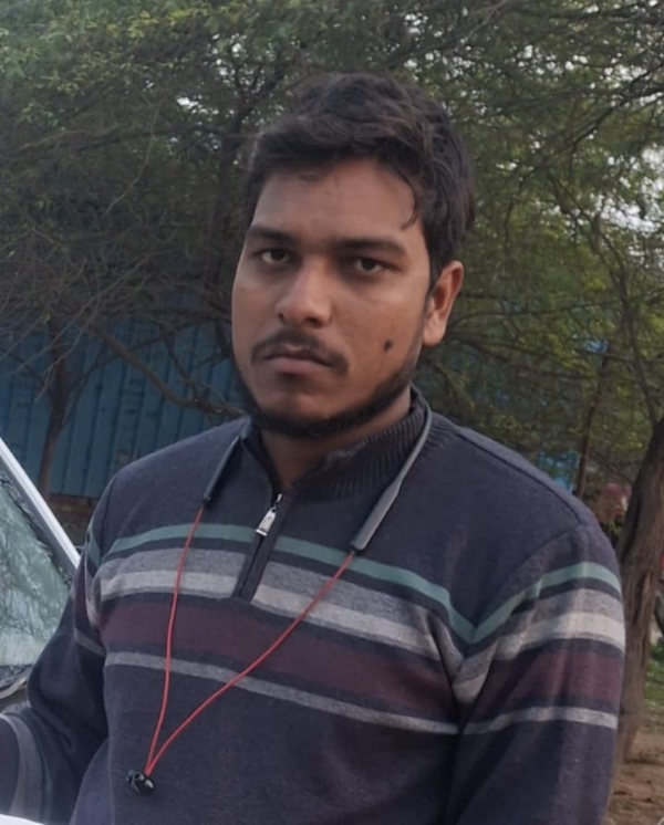 म्रतक की फाइल फोटो