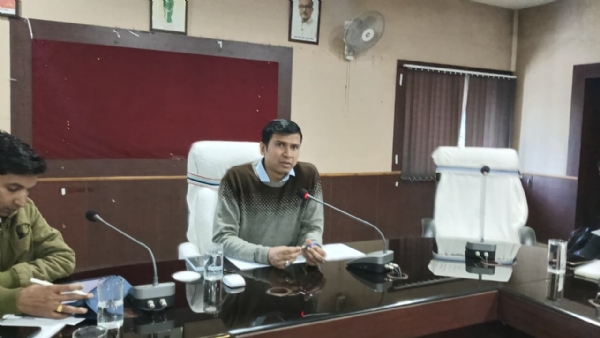 कोरबा : सीईओ ने प्रधानमंत्री आवास योजना ग्रामीण में शून्य प्रगति पर 09 कर्मचारियों के वेतन आहरण रोकने के दिए निर्देश कोरबा : सीईओ ने प्रधानमंत्री आवास योजना ग्रामीण में शून्य प्रगति पर 09 कर्मचारियों के वेतन आहरण रोकने के दिए निर्देश