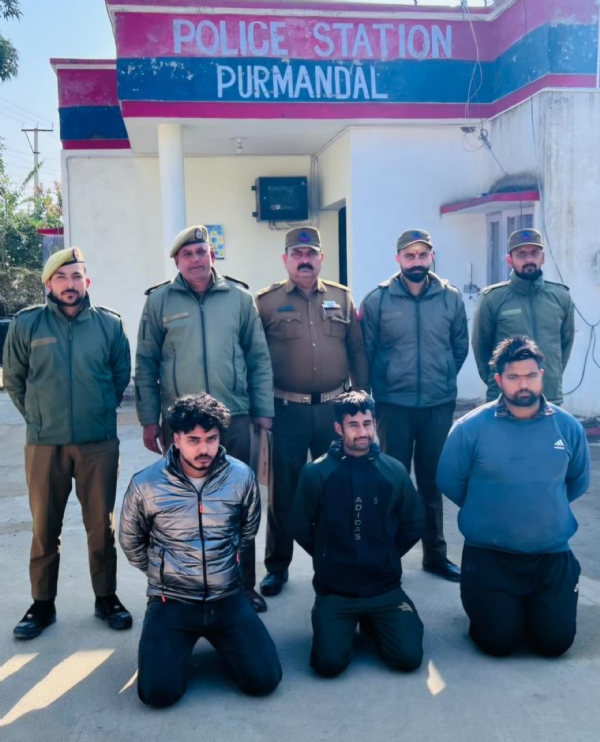 सांबा पुलिस ने मवेशी तस्करी के तीन प्रयासों को नाकाम किया 3 मवेशी तस्कर गिरफ्तार