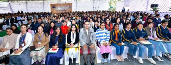 डबल इंजन सरकार ने महिला सशक्तीकरण को जीवन के हर चरण से जोड़ा :मुख्यमंत्री भजनलाल शर्मा डबल इंजन सरकार ने महिला सशक्तीकरण को जीवन के हर चरण से जोड़ा :मुख्यमंत्री भजनलाल शर्मा